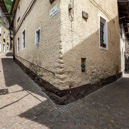 Ostello Di Germagno Оменя Екстериор снимка